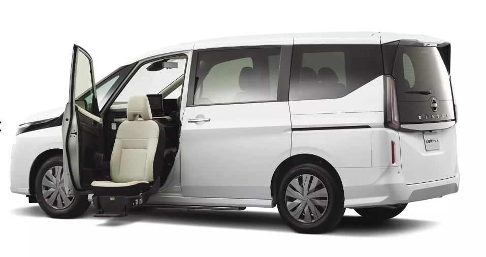 new Nissan Serena